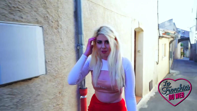 The Frenchies of the web: Malvina, a Mature Naughty Girl Who Lets Herself Go