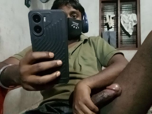 Show Dick and Masterbating on Live (Royal bull)