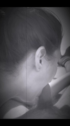 Hard & Rock cc: शायद धीमी गति आपको मेरी गंदी जीभ देखने में मदद करेगी