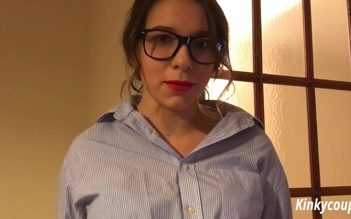 Samantha Flair: Geeky Employee 1 - Employee Into Sucking Dick - Kinkycouple111