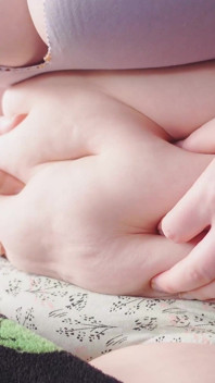 Fetish duduk perut, perut gemuk rakaman dekat, MILF bengkung