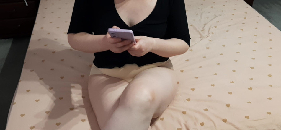 Vik_All: Macocha Regina ze wspaniałą cipką pozwala mi ją przelecieć, gdy...