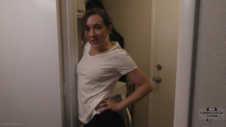 Sinn Sage: Caught Staring Featuring Sinn Sage