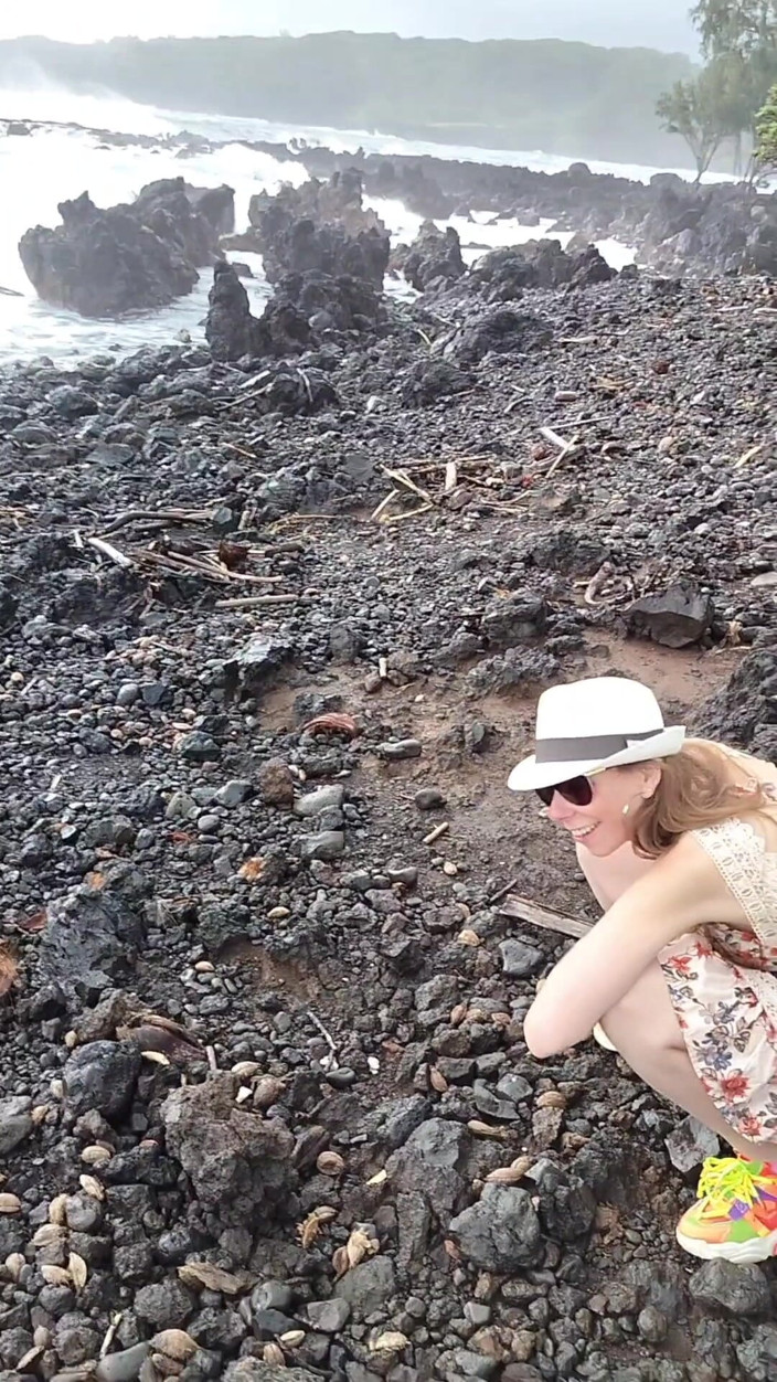 Alice Maze: Alice in Pee Island