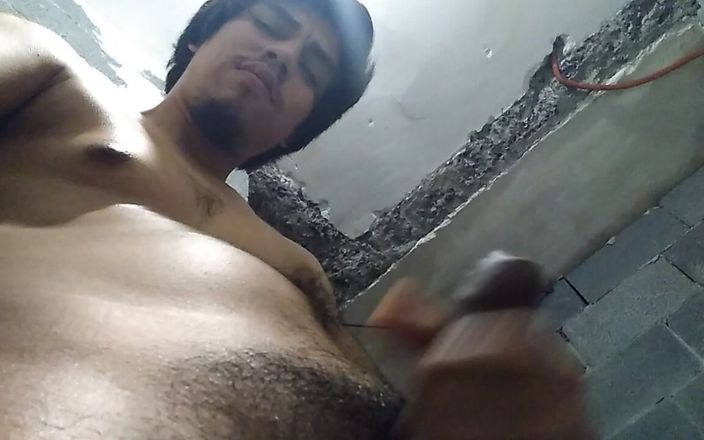 AlexAlejandro13: 裸になろう
