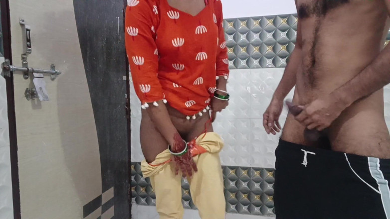 LateralChain349: Hot Desi Messy Blowjob &amp; Standing Dogy Style Sex Orange Dress