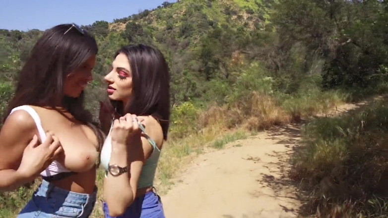 Darcie Dolce: Walk on the wildside w/ Autumn Falls