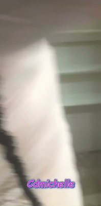 Di Tempat Kerja - Videocdmichelle Saya Bersiar-siar Di Sekitar Rumah, Kemudian Di Luar