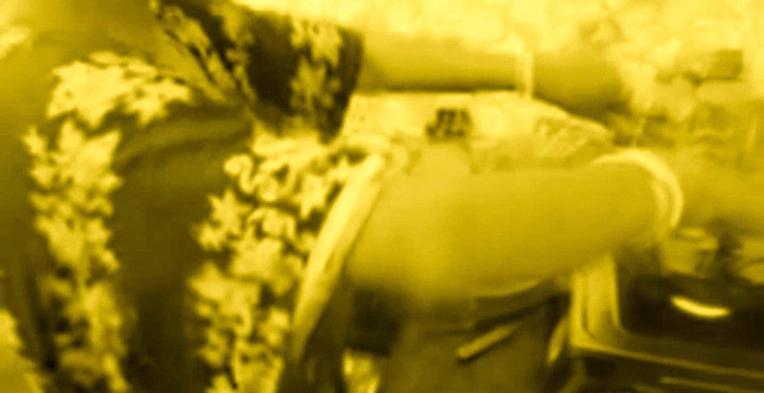 Teensex: MILF desi Bhabi yang bertetek besar tidak tahu abang ipar...