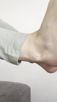 Pequeñas Suelas Sudorosas Después Del Gimnasio Y Un Novio Obsesionado Por Mis Pies