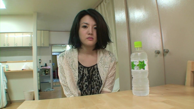 Asian Mature Climax: Schöne asiatische brünette spielt beim casting mit ihrer fotze