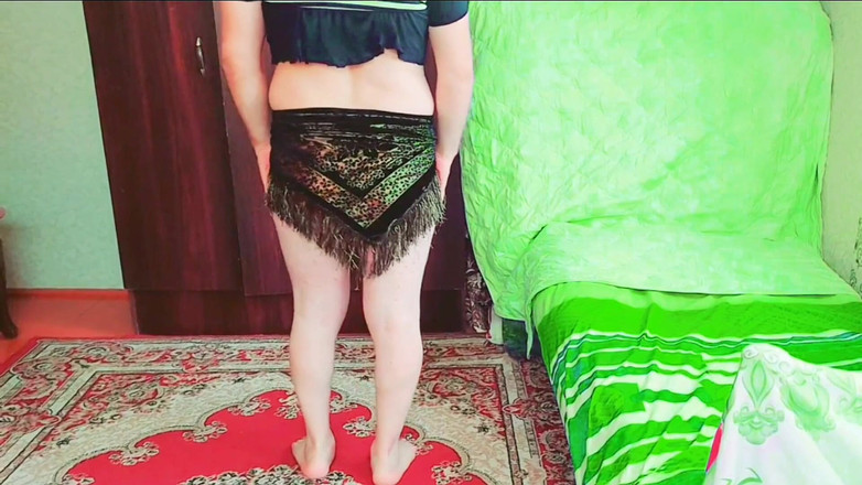 Kitty_Cross: Kitty cross gotik boşalma elsiz büyük götlü kadın kılıklı model...