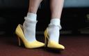 TLC 1992: 甜美的白色褶皱袜子高跟鞋