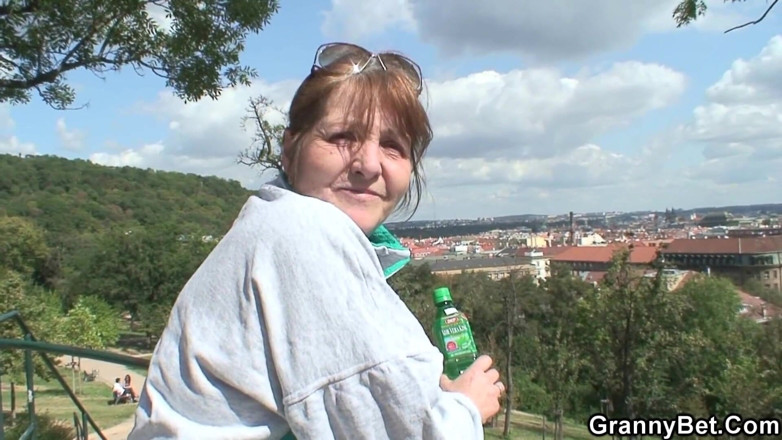 Granny Sluts: Ein doppel-training für oma