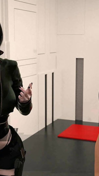 Area69: hermosa vampiro gótica con dientes afilados está haciendo una mamada descuidada - episodio 26