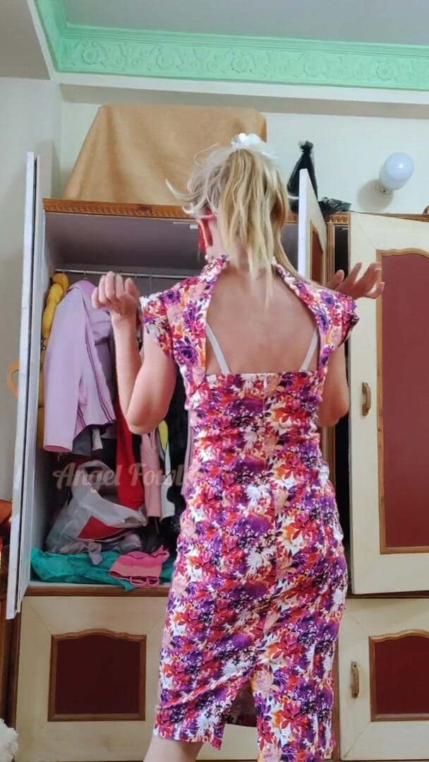 Abella Love: Ik probeer mijn zomerkleren