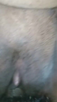 Můj manžel mě vždy chce kolem