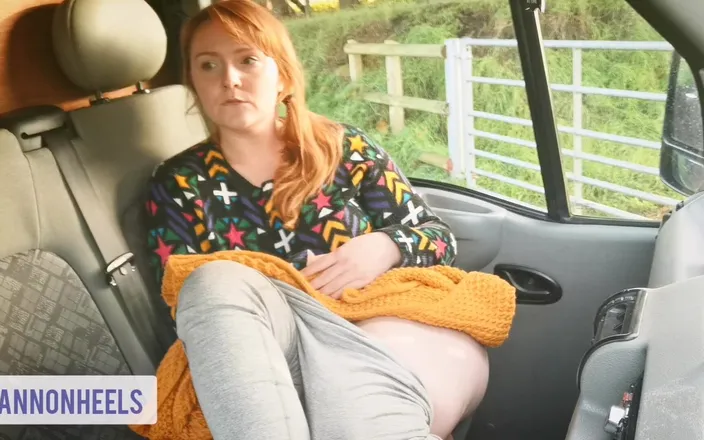Shannon Huxley: Risky Dildo Fuck in Car Park - Shannon Heels