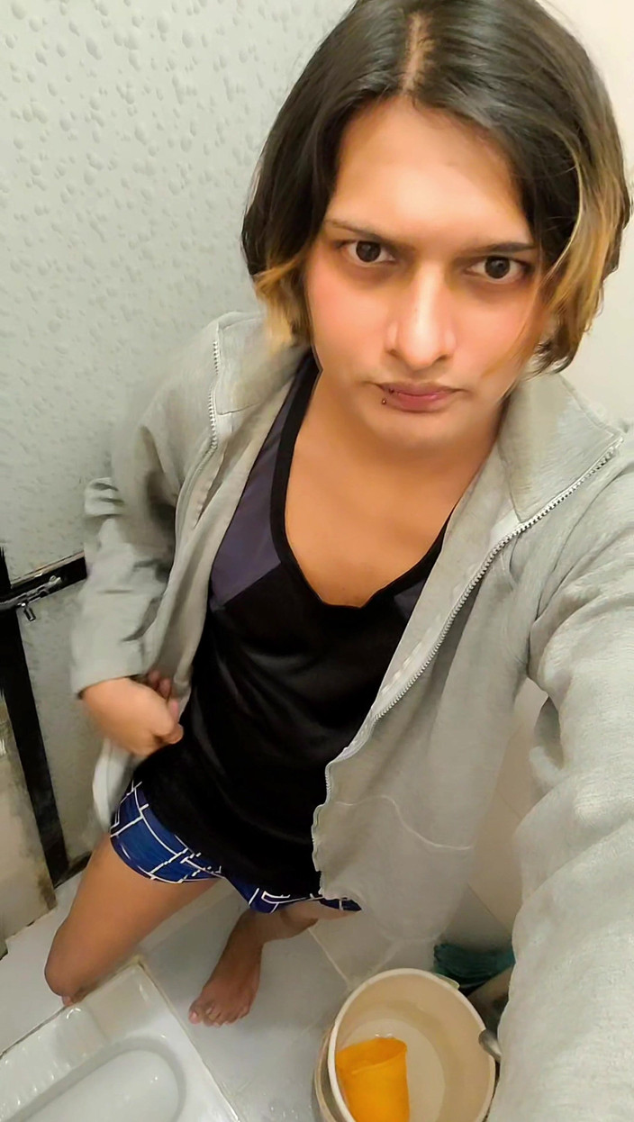 Zoyasazadai: Zoya Shezadi Indian Holi Festival și în Mine într-un My Room și duș în prosopul...