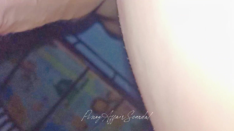 TeenPinayCloseUp: 생일에 가장 친한 친구와 섹스하라고 남친을 구걸하는 필리핀 십대