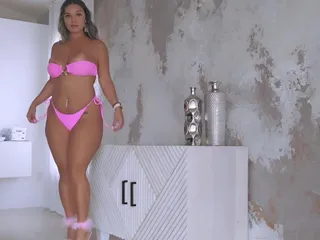 Lexis Star: Like My New Bikini Daddy