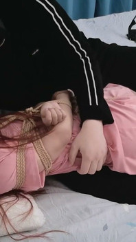 My Girlfriend Is Dressed as a Maid, Bound on the Bed and Played with at My Mercy