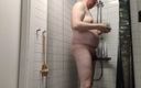 Kresser DK: シャワーを浴びる1