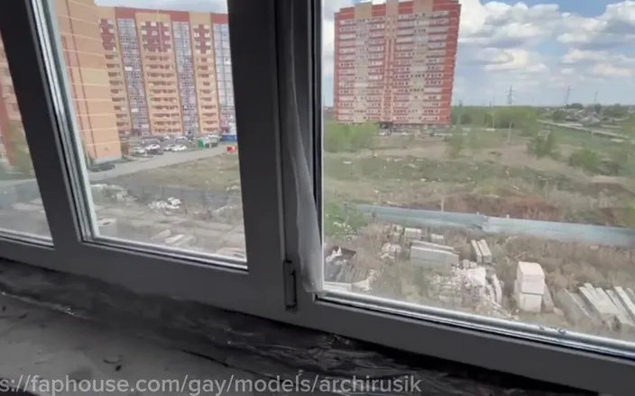 ArchiRusik: The Construction Worker Freaked Out and Filled His Boss's Mouth...