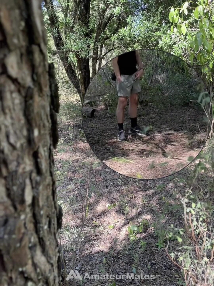 AmateurMates: shaukiya larke ne jangal men hilaate hue pakra