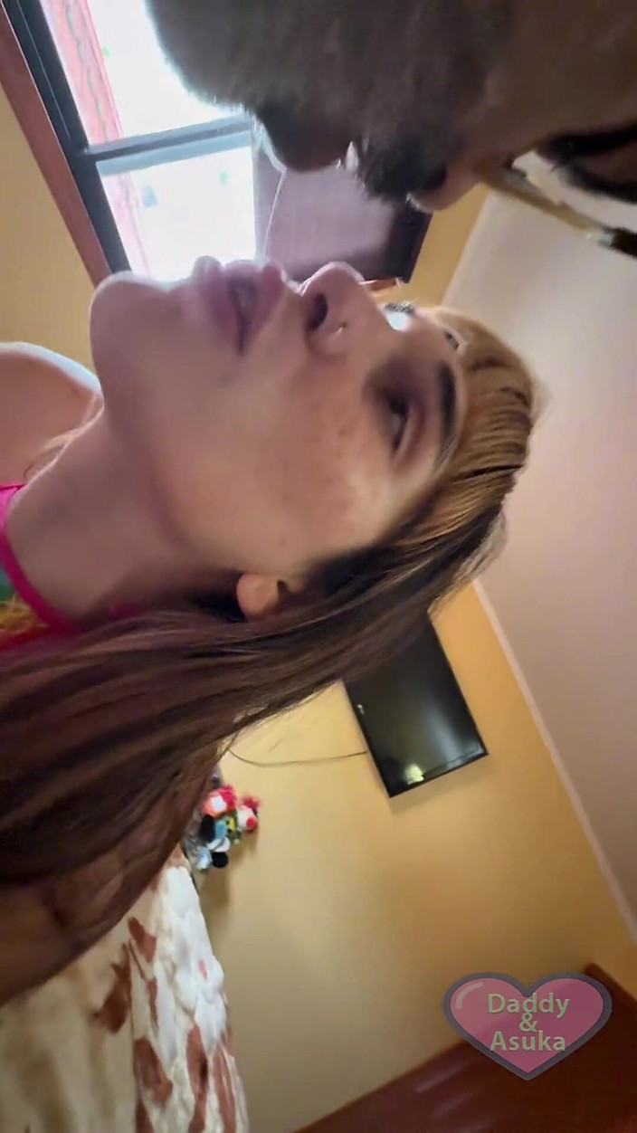 Daddy and Asuka: Asuka E Papà Giocano Mentre Indossa Le Sue Sexy Calze...