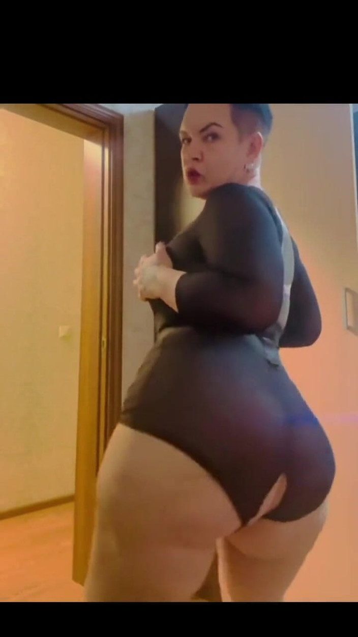 KarmenMilf: Neues kleid