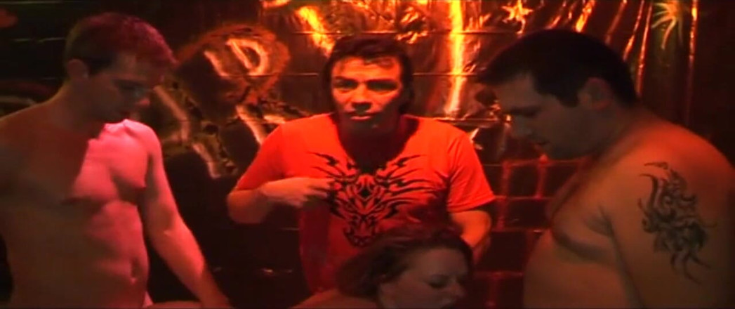 Lucky Cooch: Mature Babe Stretched Wide in Sloppy Gangbang Orgy