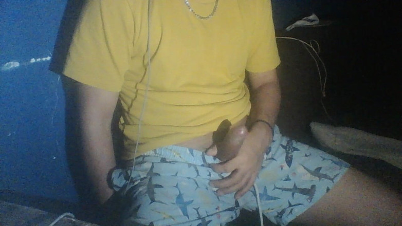 AlexAlejandro13: 尝一尝我的