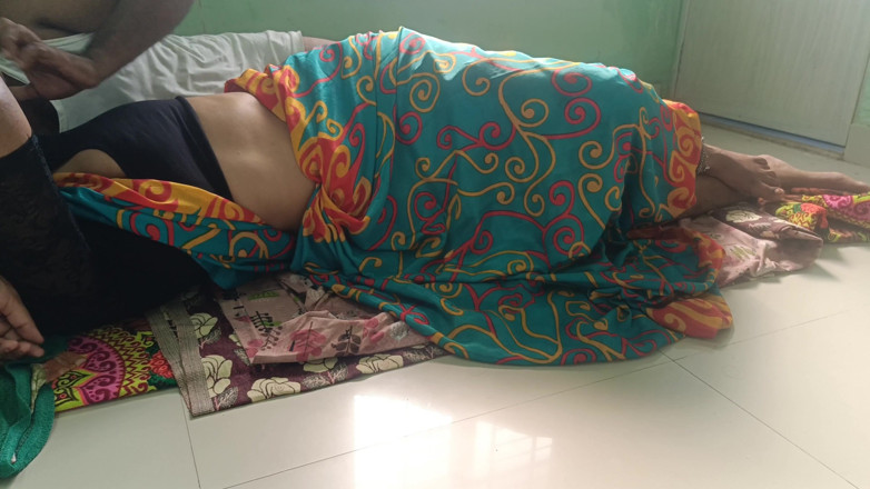 Pushpa studio: Lelaki belum berkahwin mengongkek isteri kawan di rumah jiran dengan...