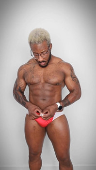 Předvádí se ve Slowmu