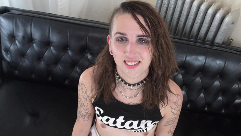 Tgirls Hookup: Post-scéna Bts rozhovor Nikki Jaee