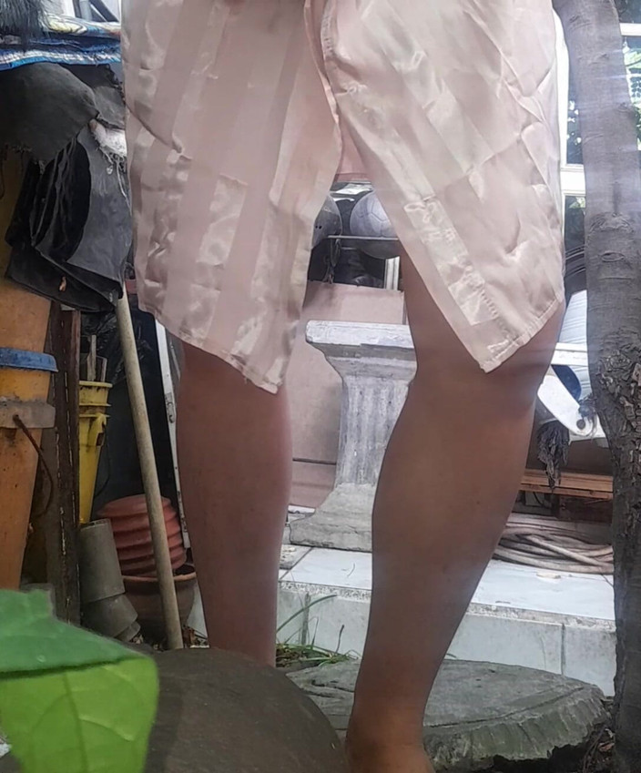 Naomisinka: 缎面睡衣礼服恋物癖变装者手淫暨 第2部分