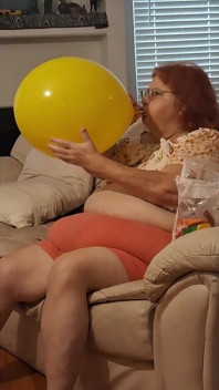 Richiesto E Video Pop Da Grande Bellezza Infermiera Vicki