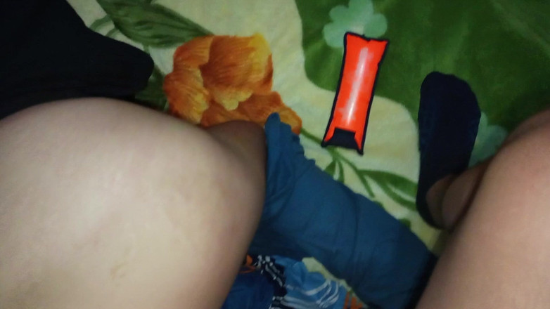 Moo DBOXXX: 매일 섹스를 원하는 내 기독교 친구, 그녀는 18 세가되었고 지금은 멈추지 않는다