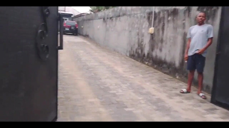 Sex naija 1: Estamos afuera, queremos filmar escena afuera en un edificio no...