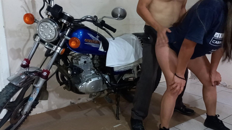 Martin13: Automechanik mi dává lekce, jak mít sex na kole a...