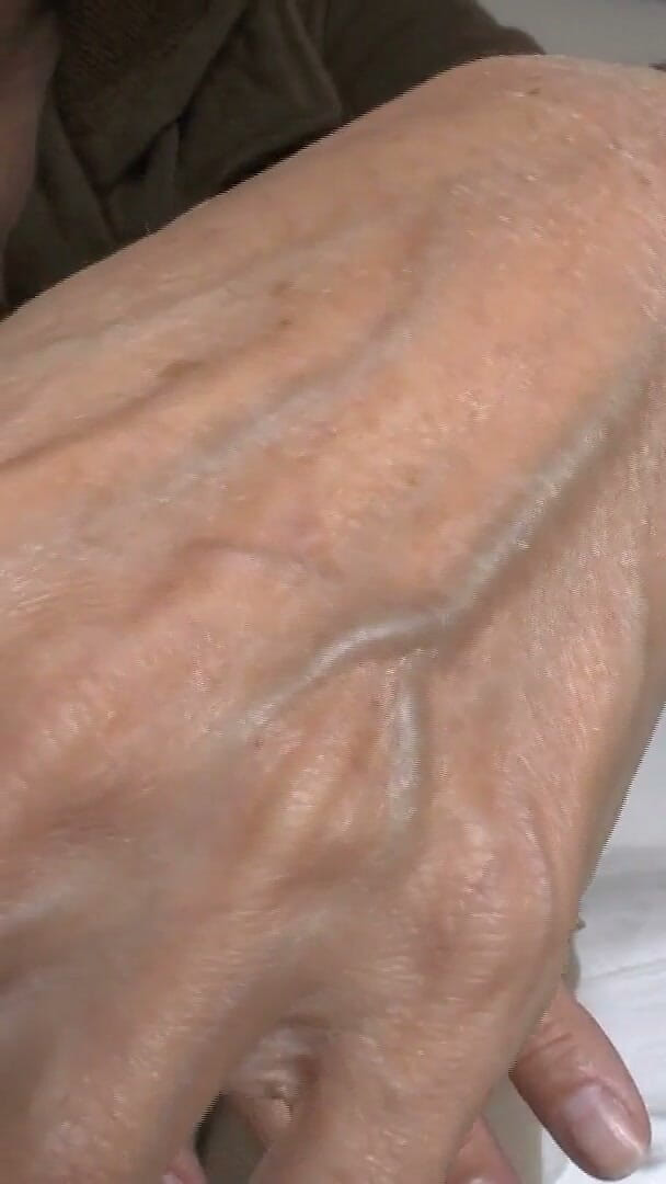 Lady Victoria Valente: Elegant Summer Hands, Part 10 - Presented by Lady Victoria Valente