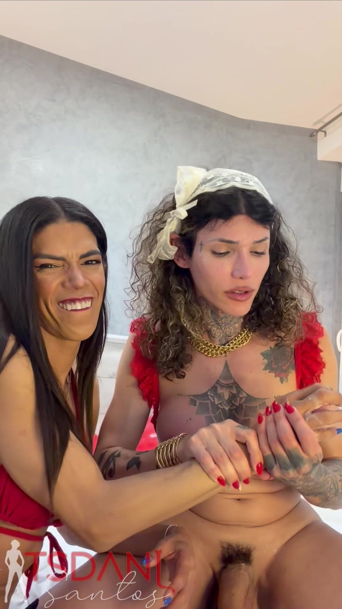 Tsdanisantos1: Sabrina Prezotte e Daniela Santos a San Valentino che si...