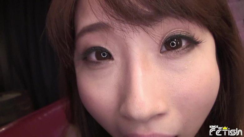 Pure Japanese adult video ( JAV): Japonesa gata chupa um gordinho com pau peludo e engole...