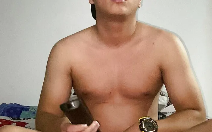 Tomas Styl: I Love Playing with My Masturbator