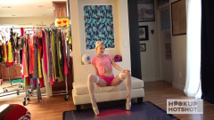 HookUp HotShot-BTS: Bts - Nieśmiała Jessie Saint jest uzależniona od kurwa Bryana Gozzlinga!