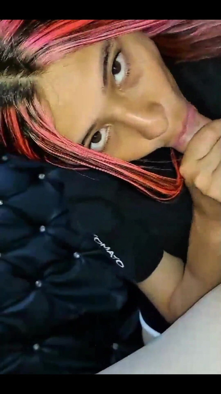 Studiotony: Macecha uvězněná pod gaučem: nevlastní syn je sexy