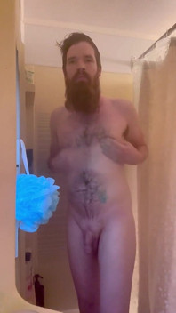 Grosse bite sous la douche