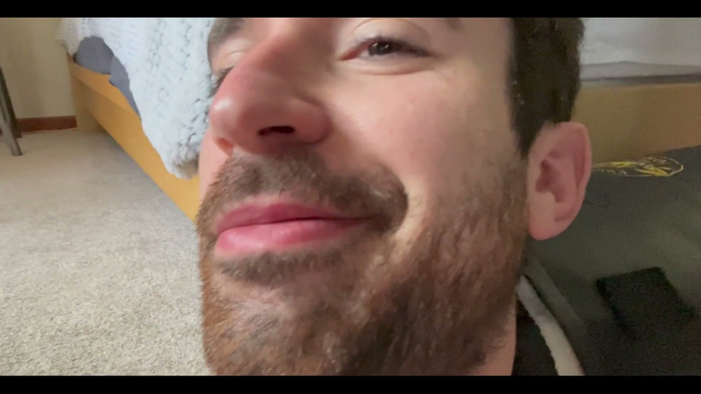 Jay Stroke: Mám výstřik do vousů