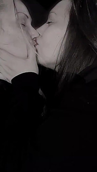 Kisses कि उपभोग